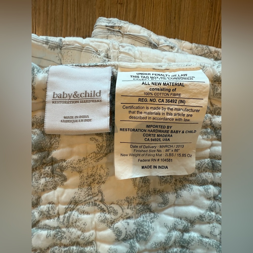Pottery Barn Double Sided Quilt - Picture 2 of 12
